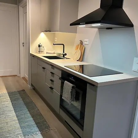 Nymoen Apartment, Kvaloya * Тромсё